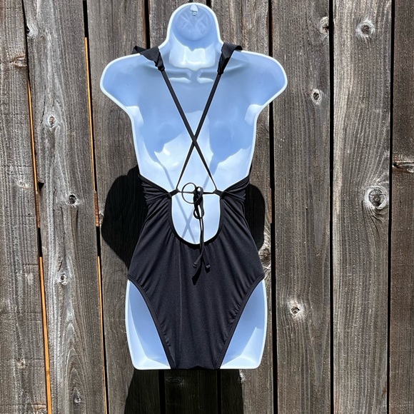 Shade & Shore black cheeky black one piece swimsuit size medium - Picture 11 of 16